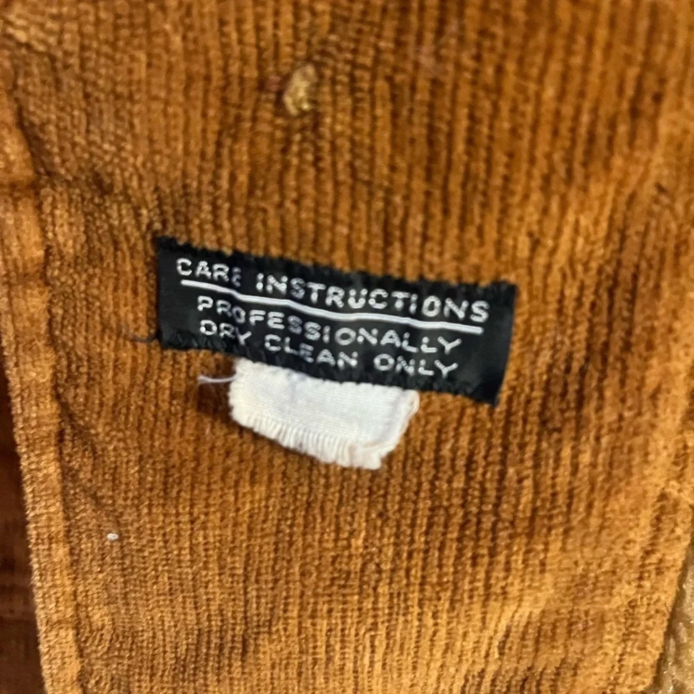 Men's Brown Corduroy Jacket with Faux Fur Lining Vintage brown